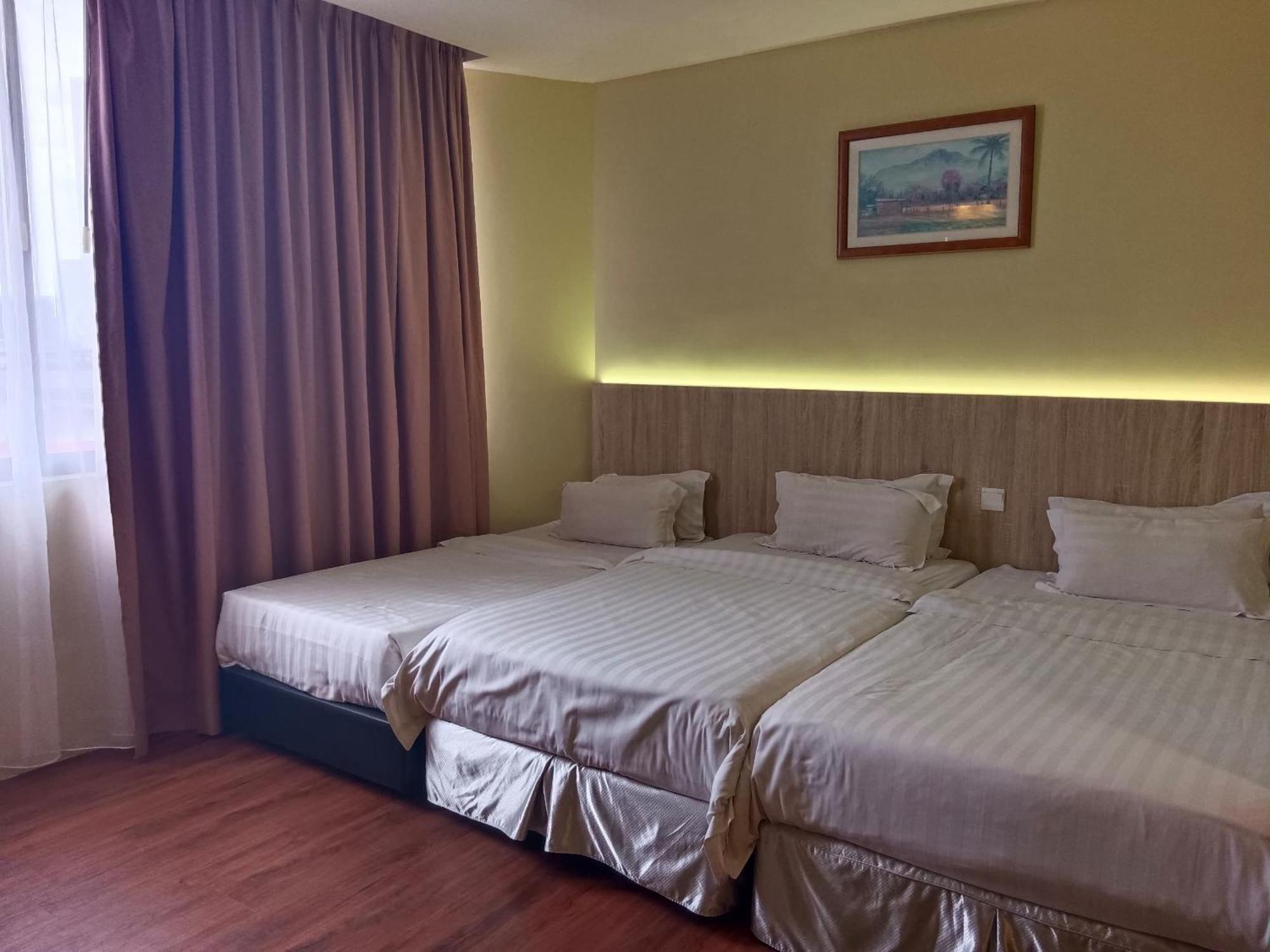 Gaya Centre Hotel Kota Kinabalu Exterior photo